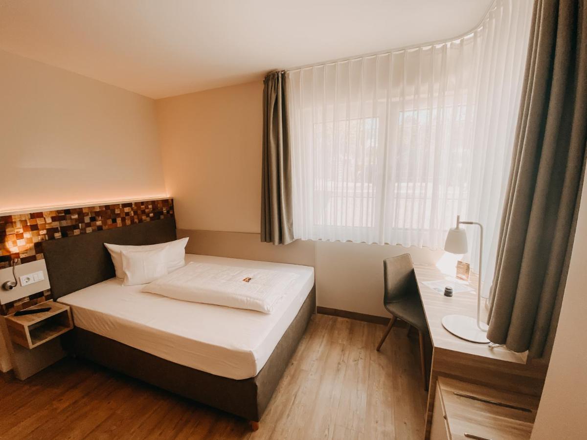 Weinhotel Wasem インゲルハイム・アム・ライン エクステリア 写真